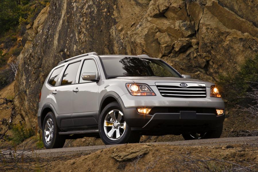  Kia Borrego 2009 года  (фото 259 из 345)